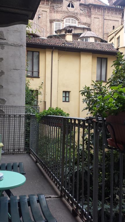 A 2 Passi Da Palazzo Reale Appartement Turijn Buitenkant foto